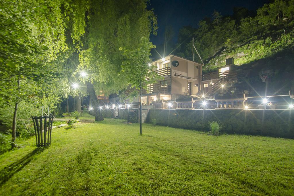 Moonriver Apartment Veljun Eksteriør billede